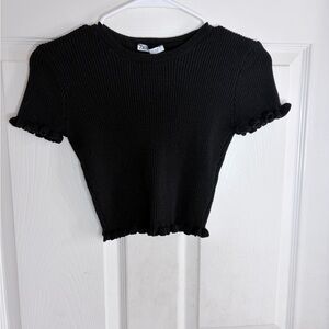 Zara Black Ribbed Lettuce-Edge Short Sleeve Crop Top